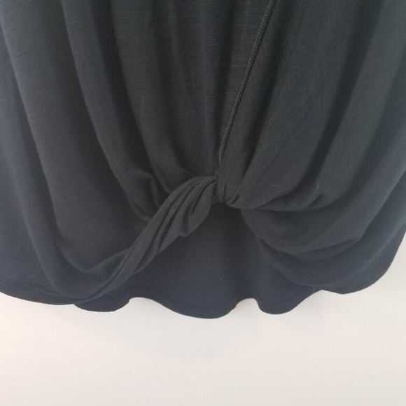 ZELLA Black Twisty Turn Workout Lounge Yoga Tee M - Picture 4 of 8